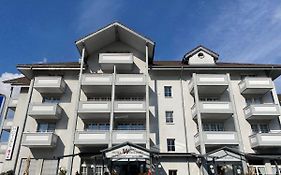 Hotel Winkelried Am See